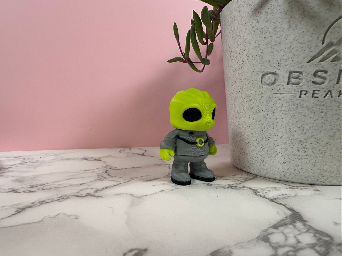 Astro the Flexi Alien | 3D Printed Badge Reel