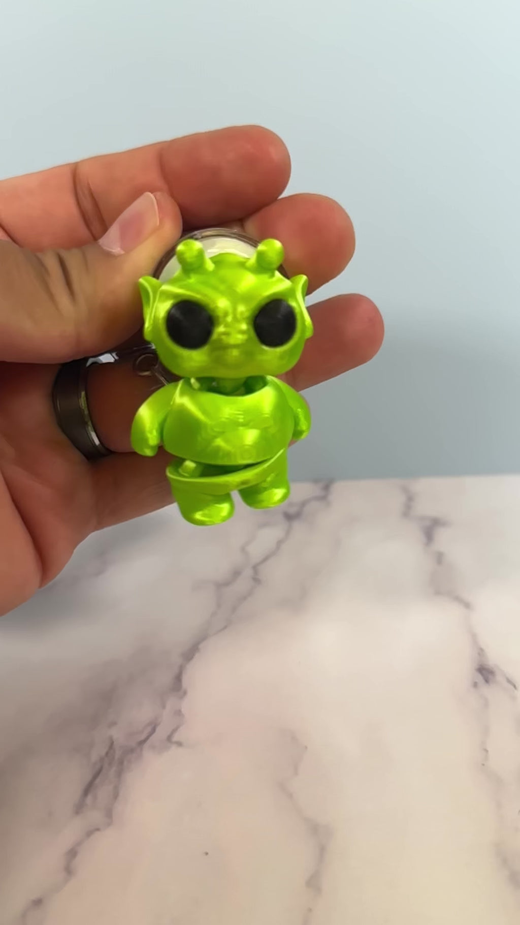 Dave the Flexi Alien | 3D Printed Badge Reel